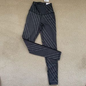 NWT Aerie high waisted play leggings🌟